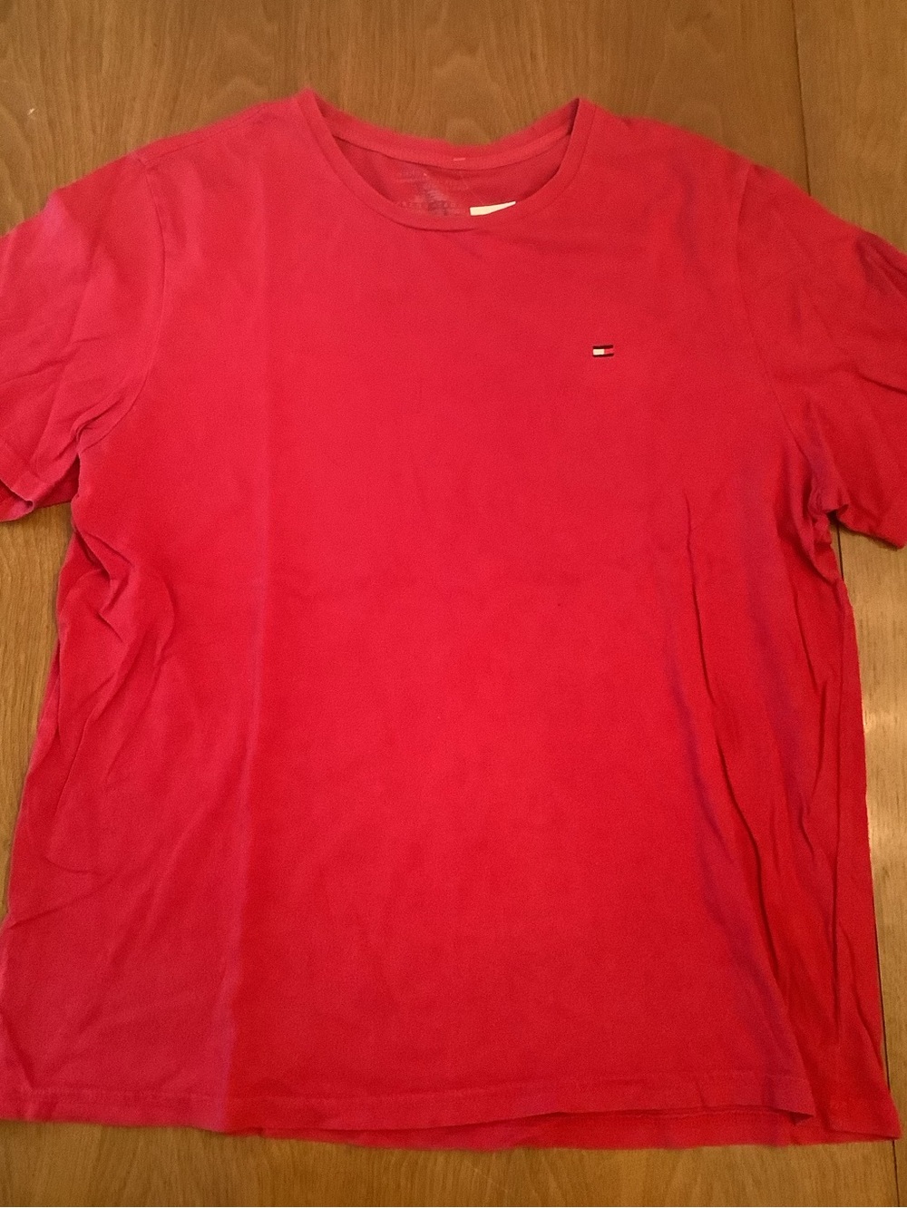 Tommy Hilfiger Men's Red Crewneck Tee with Chest Flag